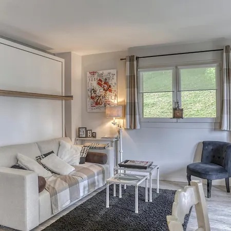 2 Pieces Pour 4 Pers. A Avec Parking Et Wifi, Proche Centre - Fr-1-453-307 メジェーヴ