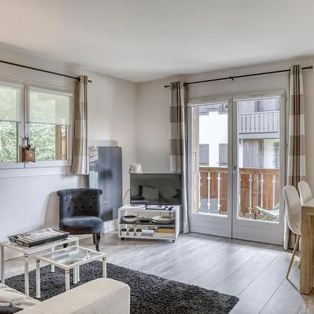 2 Pieces Pour 4 Pers. A Avec Parking Et Wifi, Proche Centre - Fr-1-453-307 アパート メジェーヴ